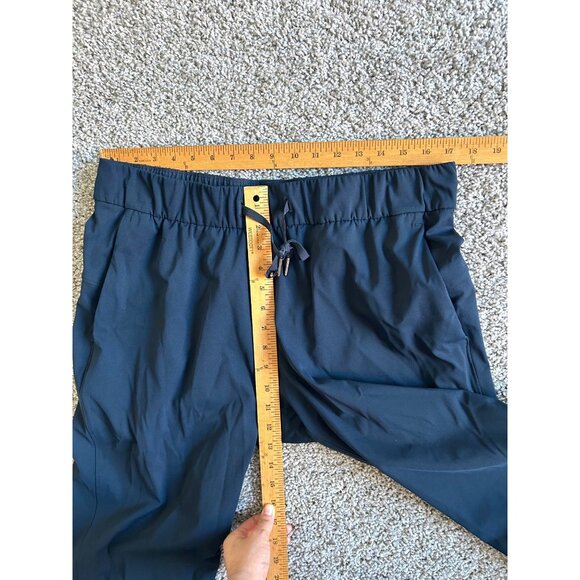 Lululemon Women's Sz 12 Ankle Pants Navy Blue Lightweight Stretch - Picture 11 of 12